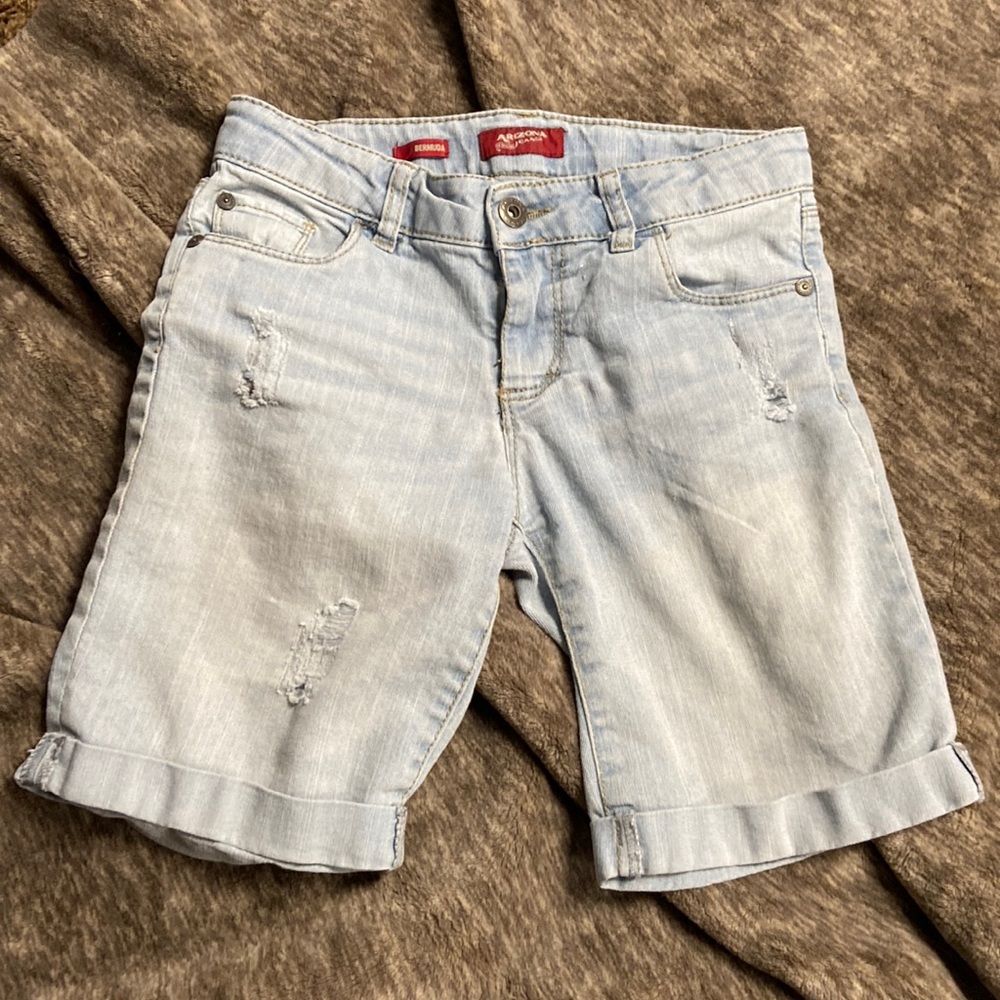 Arizona Lightly Distressed Jeans Shorts. Bermuda style. Cuffed hems. Denim
